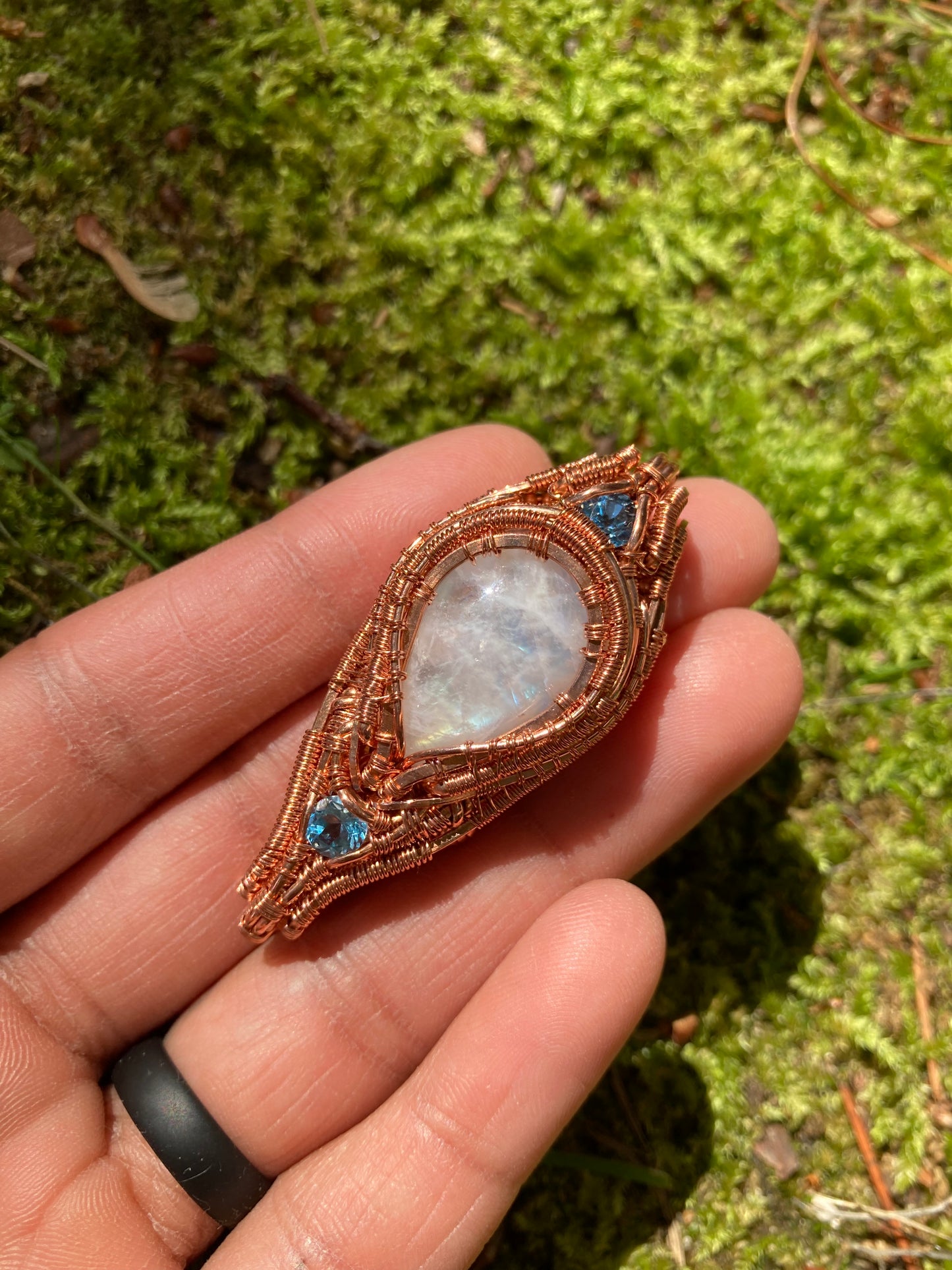Copper Pendant With Moonstone & Topaz